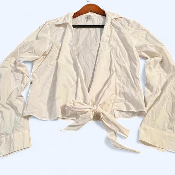 White vintage Anne Klein tie-front blouse. Long sleeve. - Picture 1 of 6